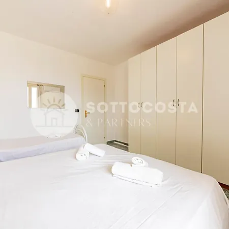 Wood House - San Foca